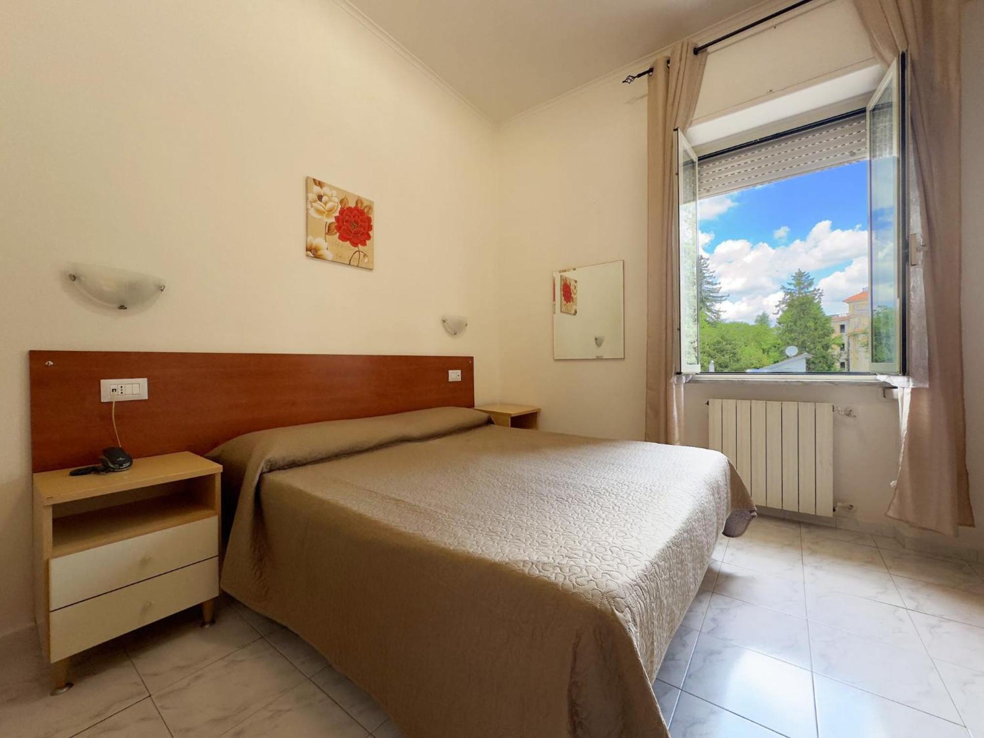 ג'נצאנו די רומא Hotel Villa Robinia מראה חיצוני תמונה